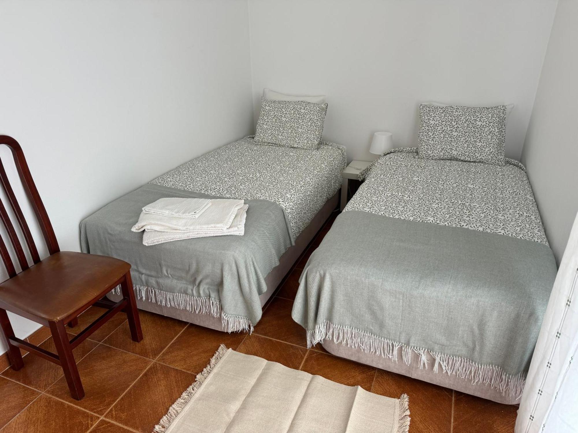 Cabo Sardao Guest House - Rooms Cavaleiro ภายนอก รูปภาพ